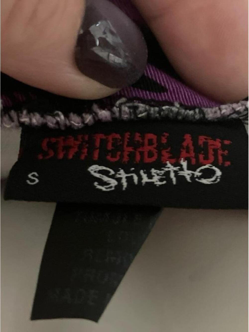 Absolutely UNBELIEVABLE Switchblade Stiletto Vintage Y2K Zip Up Mini Dress - Picture 6 of 6